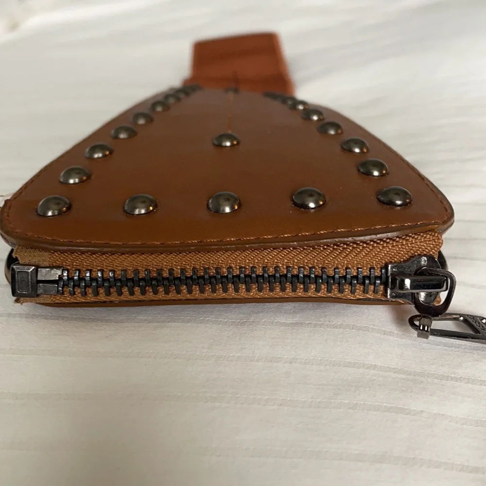 Belt - Picture 4 of 5